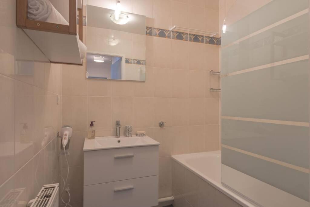 Garden Apartment Next To Disneyland Bussy-Saint-Georges Exterior foto